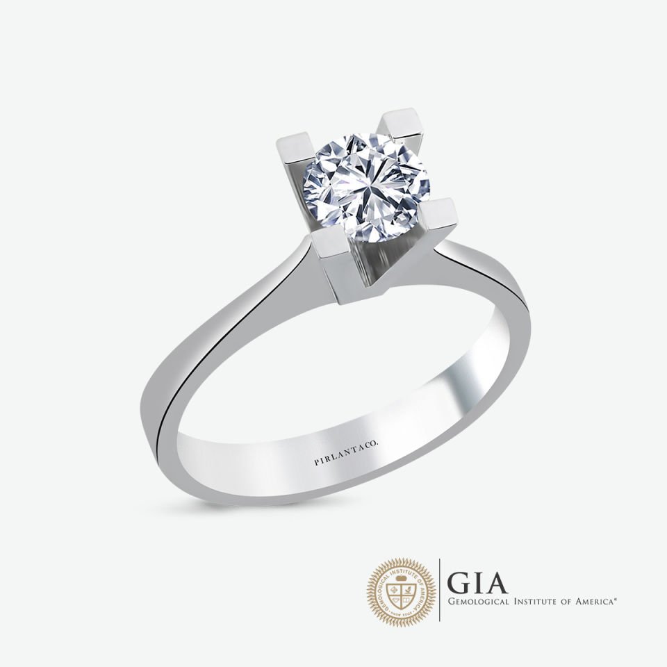 GIA SERTİFİKALI E RENK 0.90 KARAT TEKTAŞ PIRLANTA YÜZÜK