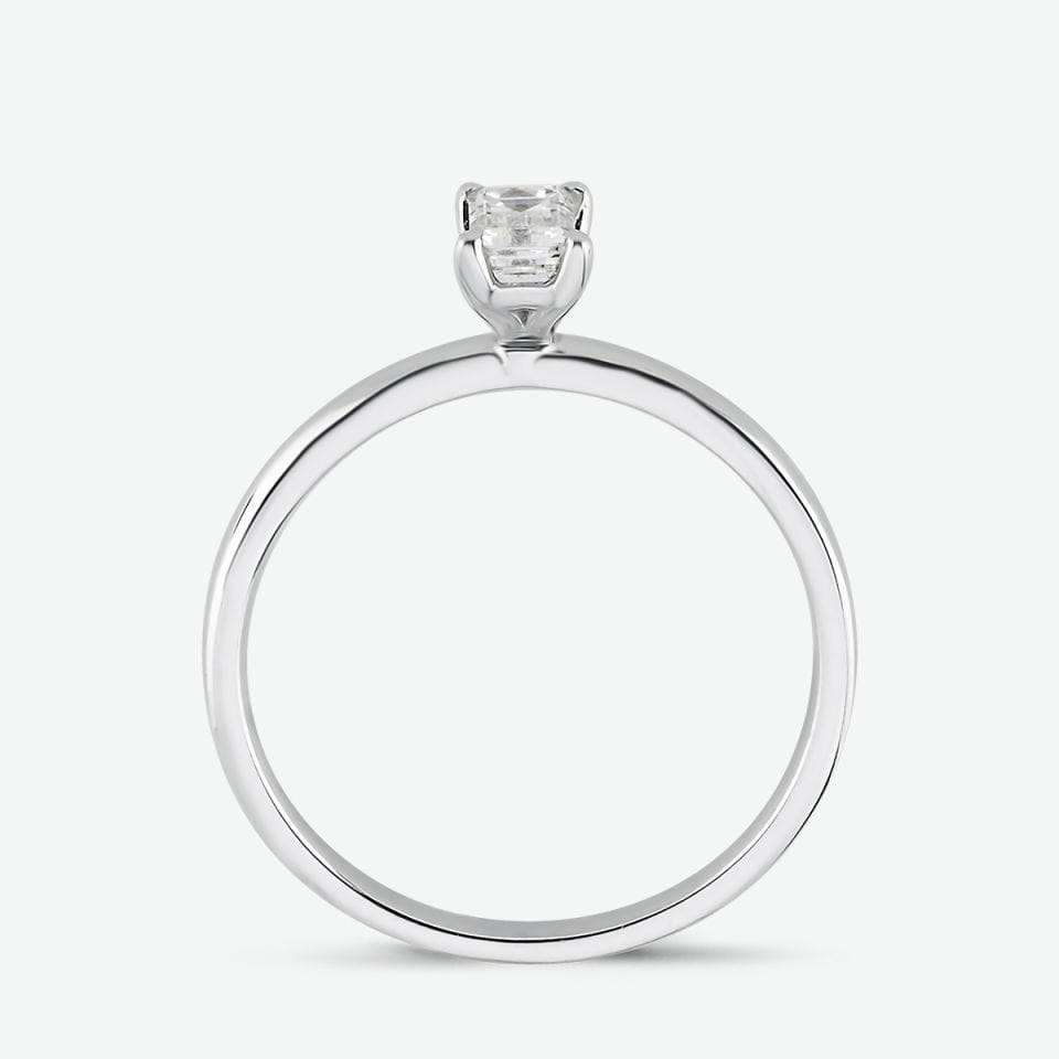 0,37 KARAT RENK EMERALD KESİM PIRLANTA TEKTAŞ YÜZÜK